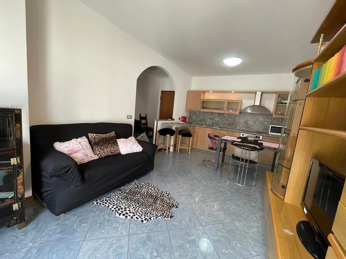 Alba Home Tirano Daire