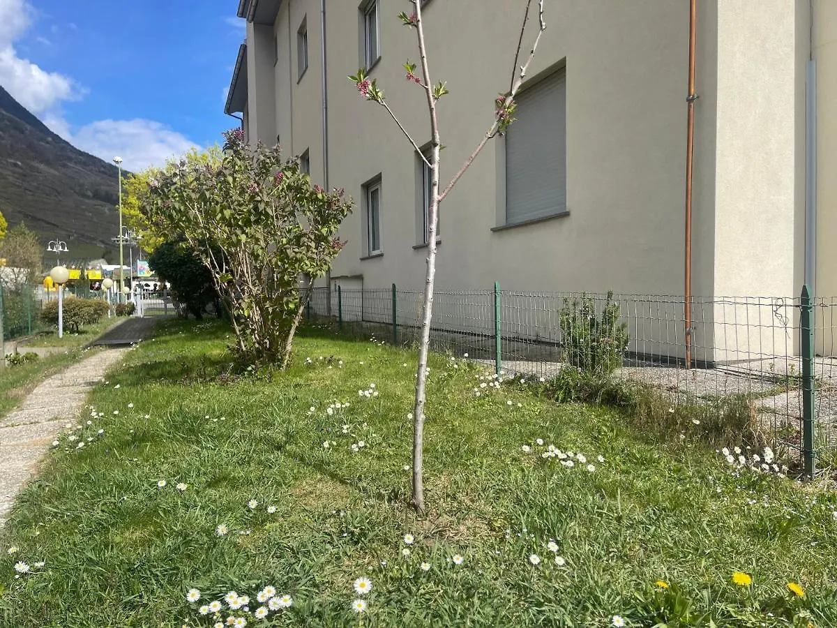 Alba Home Tirano Apartamento